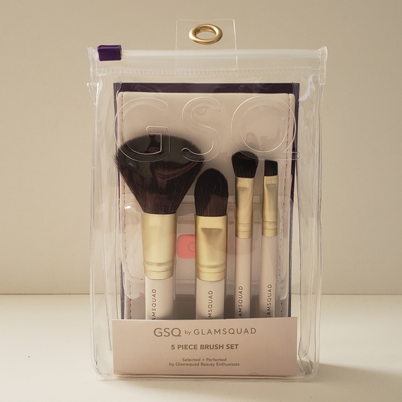 GLAMSQUAD Makeup 25 Gsq By Glamsquad 5 Piece Brush Set Poshmark